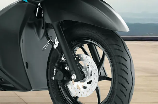 RayZR 125 Fi Hybrid Front Suspension