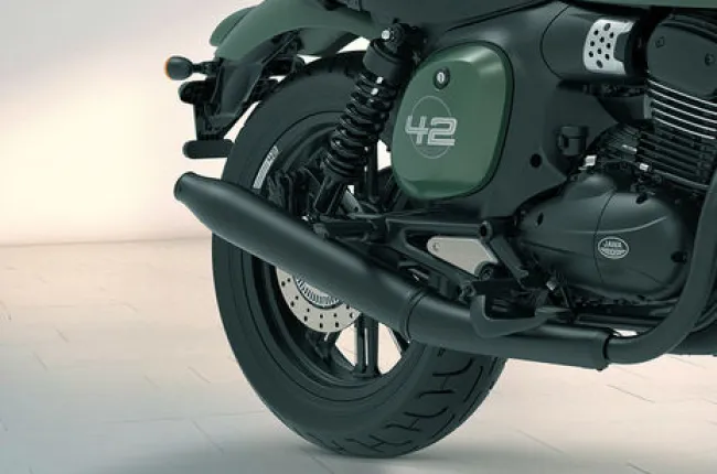 42 FJ Rear Tyre