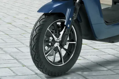 V2 Front Tyre