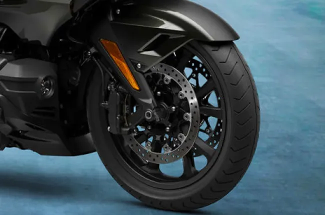 Gold Wing Front Tyre View