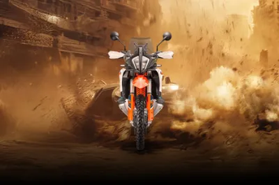 890 Adventure R Front View