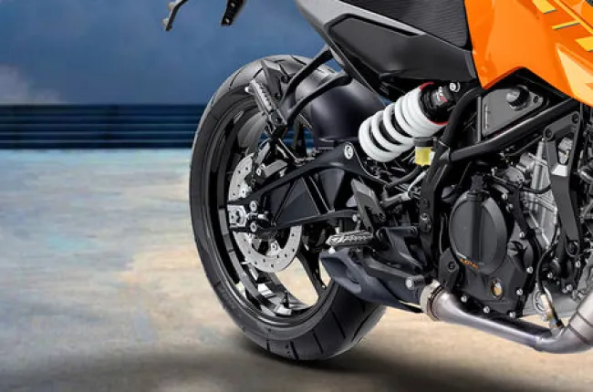 250 Duke Rear Tyre