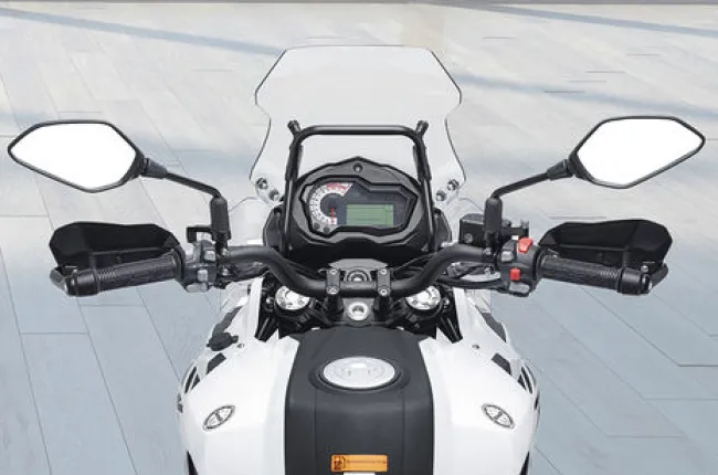 TRK 502 Handle Bar View