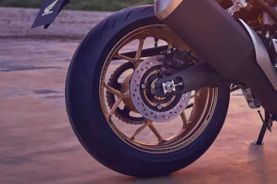 CB1000 Hornet SP Rear Tyre