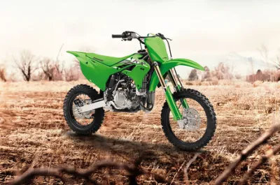 KX 85 Front Right Quarter View