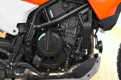 390 Adventure S Engine (Right)