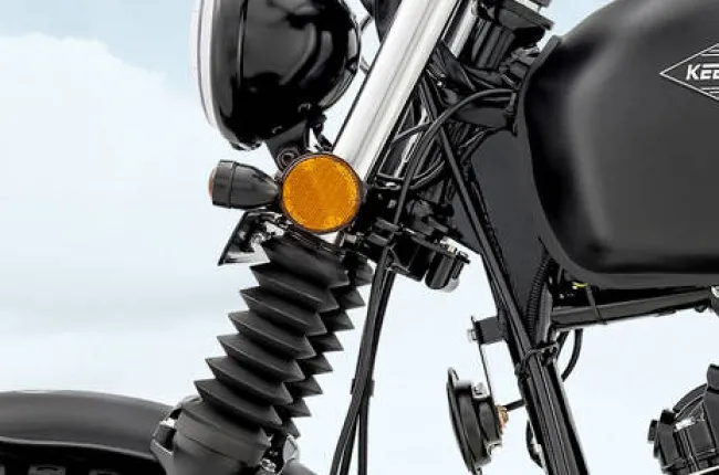 SR125 Front Suspension