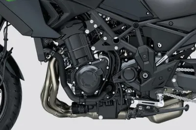 Versys 900 Engine (Left)