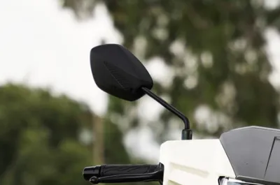 e Access  Rear View Mirror (Front View)