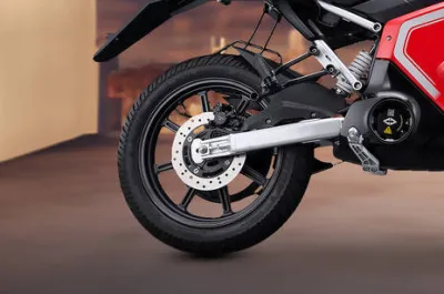 RV400 BRZ Rear Tyre