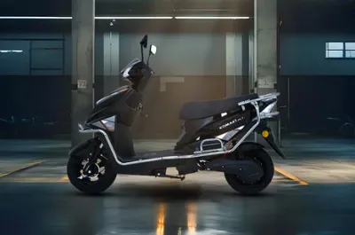 X One Side Profile View (Left)