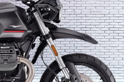 V85 TT Front Mudguard
