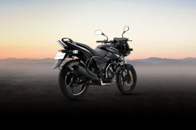 Pulsar 125 Rear Right Three Quarter View