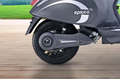 Epluto 7G Rear Tyre