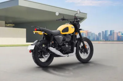 Scrambler (2022-2025) Rear Right Three Quarter View