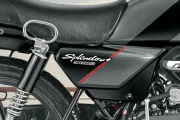 Splendor Plus XTEC Model Badge
