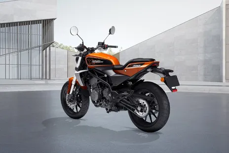 Rear Left Three Quarter View