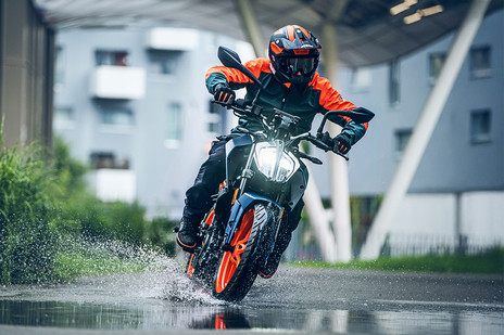 Riding: Front View