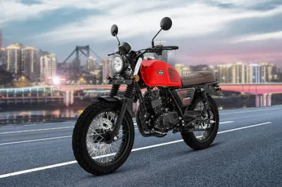 SR125 Front Left Quarter View