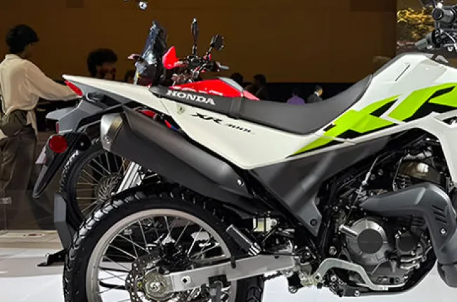 XR 300L Rear Fairing