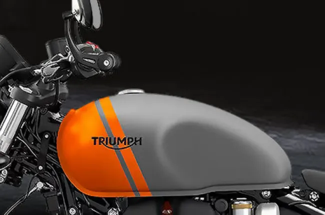 Bonneville Bobber Fuel Tank (Right)