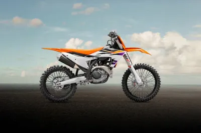 450 SX-F Side Profile View (Right)