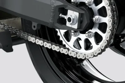 Versys 900 Chain