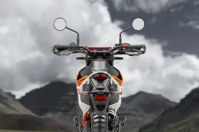 390 Enduro R Handle Bar View
