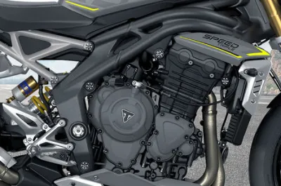 Speed Triple 1200 Engine