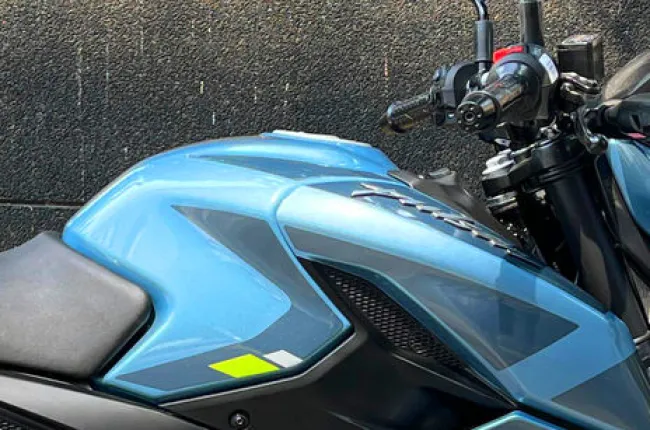 Pulsar N160 Fuel Tank (Right)