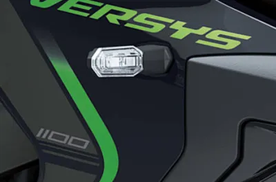 2025 Versys 1100 Indicator (Front)