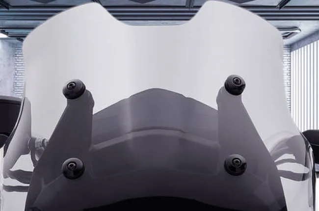 V85 TT Windshield