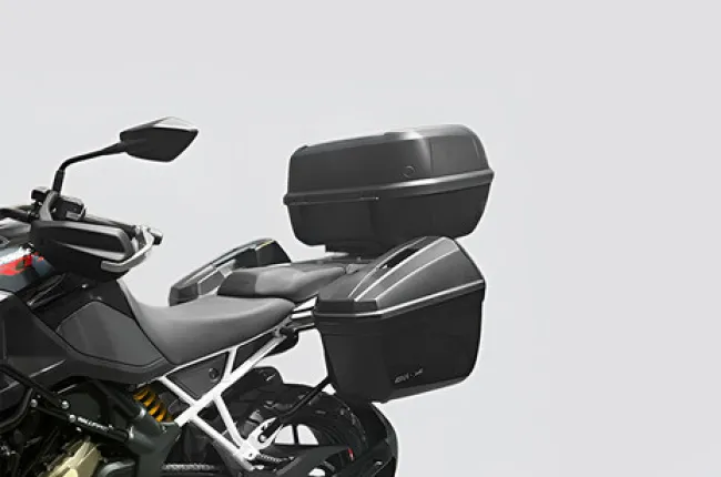 Apache RTX 300 Rear Storage