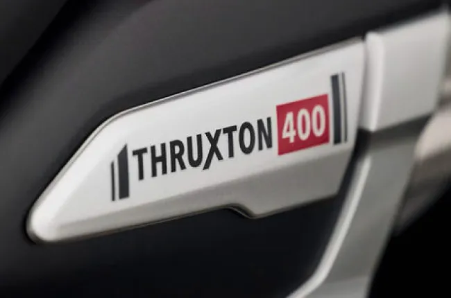 Thruxton 400 Model Badge