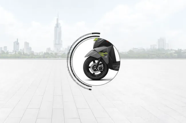 Avenis Front Tyre View