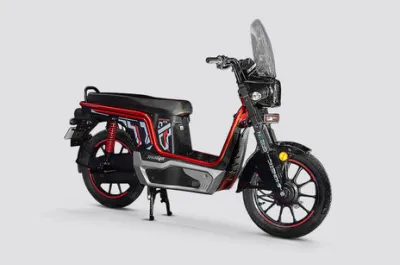 E Luna Prime Front Right Quarter View