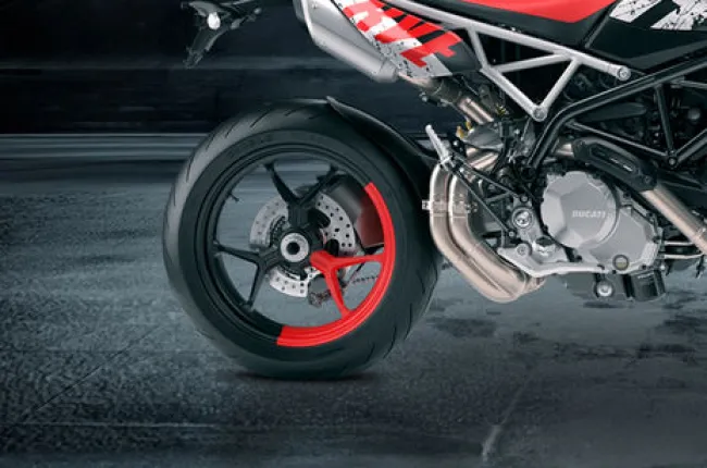 Hypermotard 950 Rear Tyre