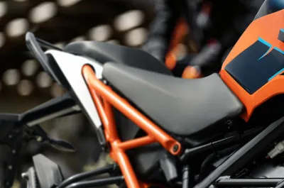 200 Duke Seat