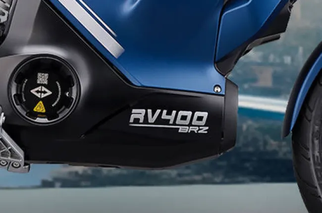 RV400 BRZ Model Badge