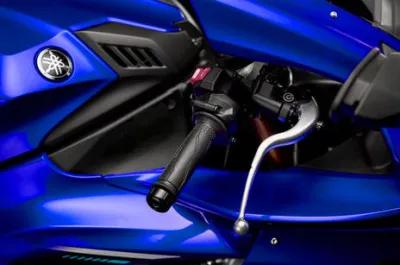 YZF R1