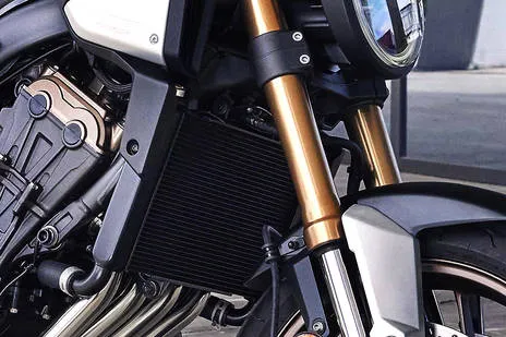 Front Suspension View