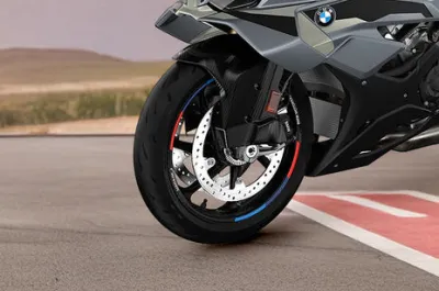 S 1000 RR Front Tyre