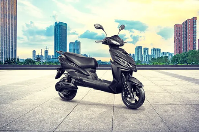Wolf Plus Front Right Quarter View