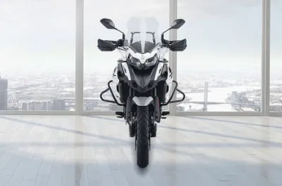 TRK 502 Front View