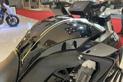 LFC 700 Fuel Tank (Right)