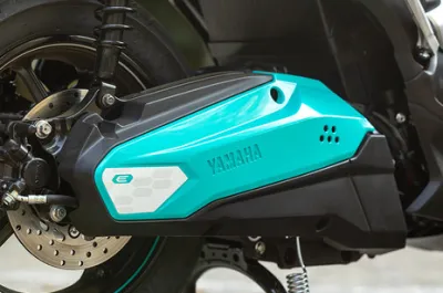 AEROX-E Swing Arm