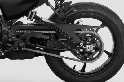 390 Duke Chain Cover