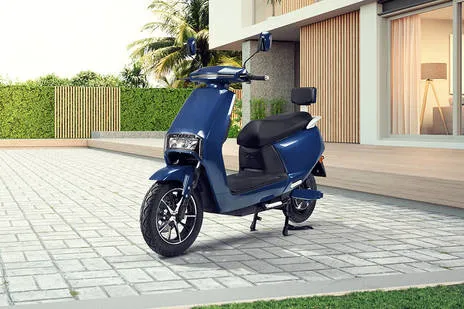 Front Left Quarter View