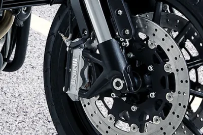 Leoncino 500 Front Brake