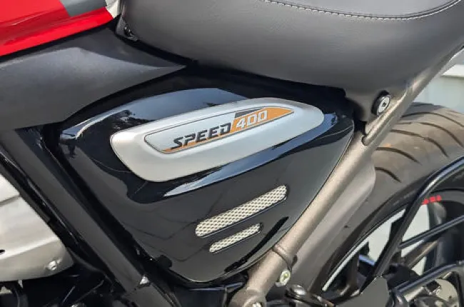 Speed 400 Central Panel